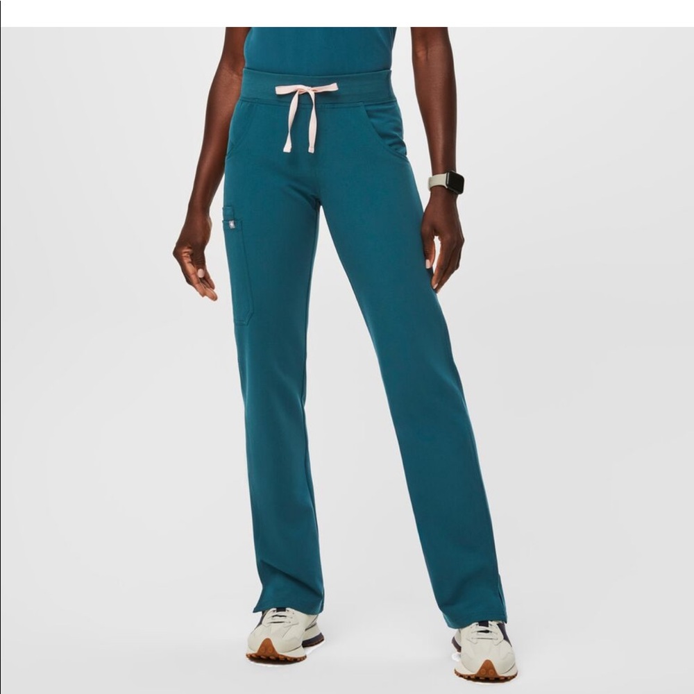 Figs Caribbean blue scrub set